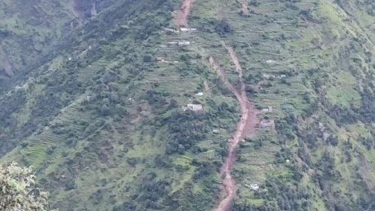 दार्चुलामा पहिरोमा पुरिएर २ जनाको मृत्यु, ११ बेपत्ता 