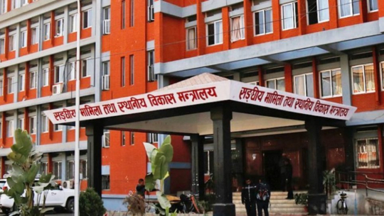 विदेशमा रहेका ६१ हजार नेपाली भित्रिए