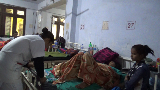 घाईतेको उपचारमा समस्या : सम्पूर्ण खर्च ब्यहोर्ने घोषणा गरेको प्रदेश सरकार र नेताहरु खोई ?