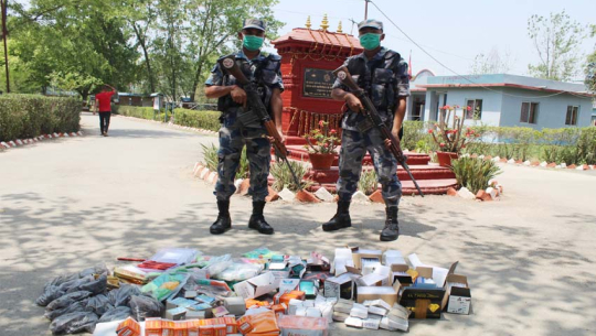 कैलालीमा रोकिएन भारतबाट हुने चोरी तस्करी 