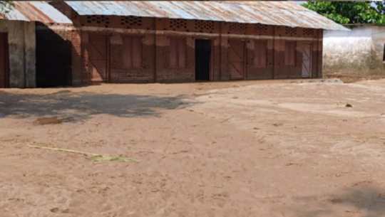 कञ्चनपुरको गणेश माध्यमिक विद्यालय, भुर्सा। तस्बिरः भवानीदत्त भट्ट