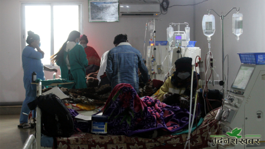 सेती प्रादेशिक अस्पतालको डायलासिस सेवा ‘आफै बिरामी’, अस्पताल प्रशासन निरीह