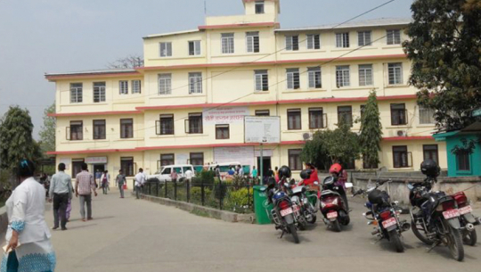 सुदूरपश्चिमका सबै डाक्टर संघीय सरकारमा अस्पताल भने प्रदेशमा, नेताहरु मौन