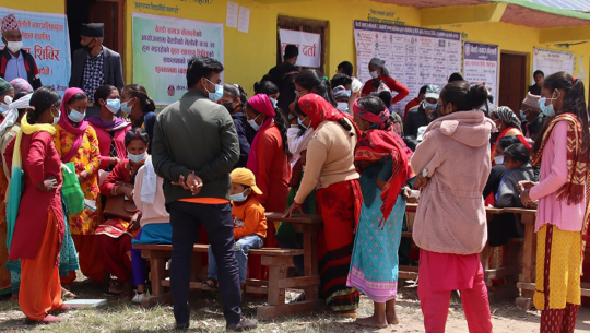 बैतडीमा बृहत् स्वास्थ्य शिविरबाट ४ हजार बढीले सेवा लिए
