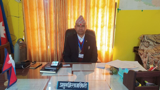 दार्चुलाका नयाँ प्रमुख जिल्ला अधिकारीको रुपमा जोशी