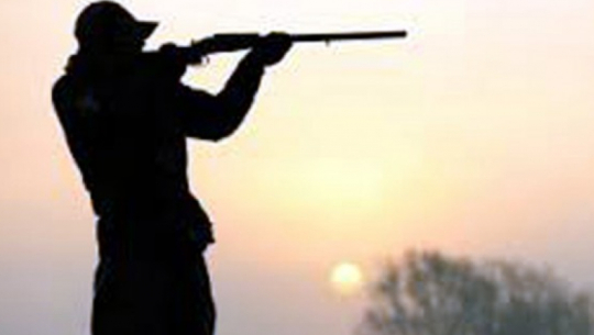 One dead and one missing while out on a hunt