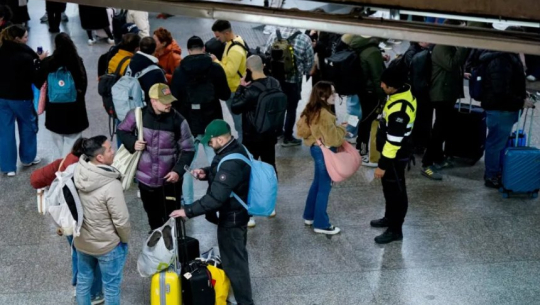 स्पेनमा दुई उच्च गतिको रेल ठोक्किँदा कम्तीमा २१ जनाको मृत्यु