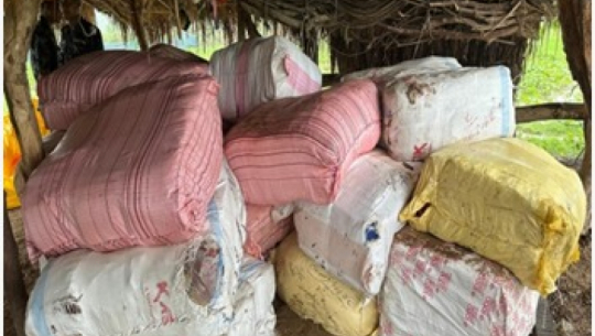 Armed police seize customs-evading clothes worth Rs 25 lakhs in Dhangadhi