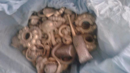 अछाममा थप २५ तोला सुन र ३० तोला चाँदी फेला