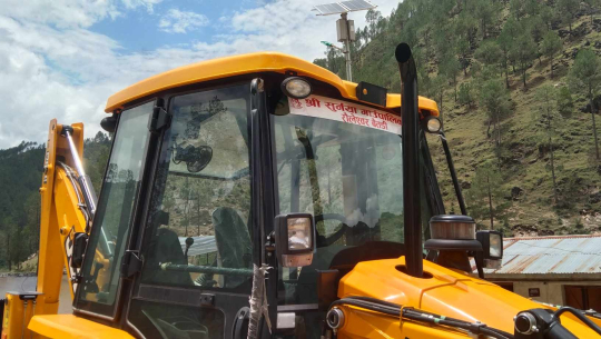 बैतडीको सुर्नयाले गर्‍यो जेसिबी खरिद 