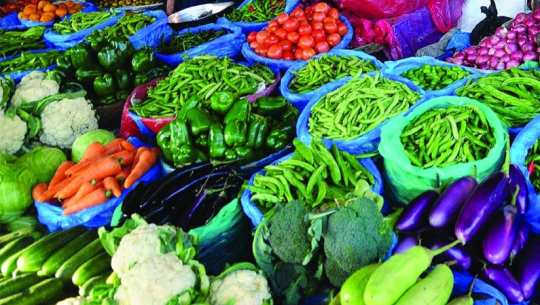 कञ्चनपुरमा तरकारीको मूल्य बढ्दा उपभोक्ता मर्कामा