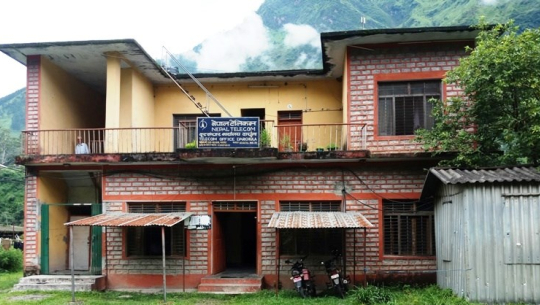 दार्चुलामा टेलिफोन र इन्टरनेट सेवा अवरुद्ध