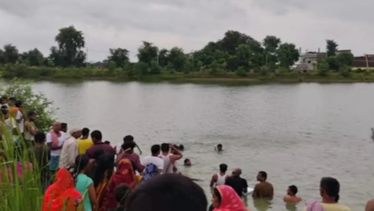 बिहारमा जितिया पर्वमा नुहाउने क्रममा डुबेर ४६ जनाको मृत्यु