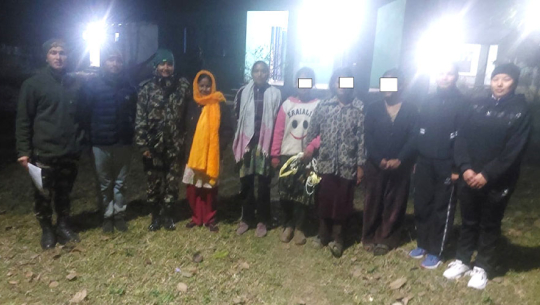 शुक्लाफाँटा राष्ट्रिय निकुञ्जमा हराएका ३ किशोरीको उद्धार