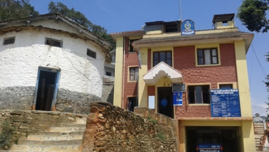 बैतडीमा नगरप्रमुख र वडाअध्यक्ष कुटेको आरोपमा ८ जना पक्राउ