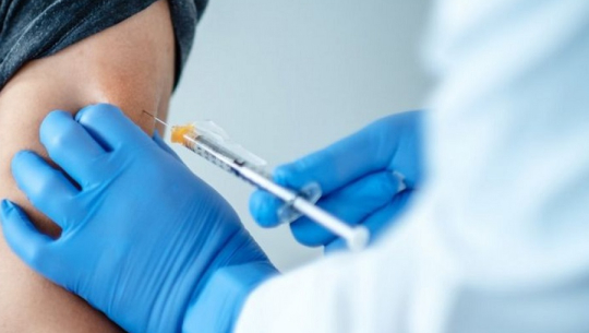 डोटीमा ४७.९८ प्रतिशतलाई कोरोनाविरुद्धको खोप