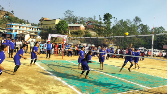 बैतडीमा सम्पन्न भलिबलको उपाधि दशरथचन्द र शिवनाथलाई