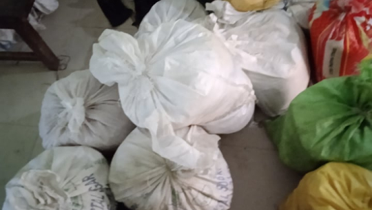 कञ्चनपुरमा दुई लाख बढी भन्सार छलीका सामान बरामद