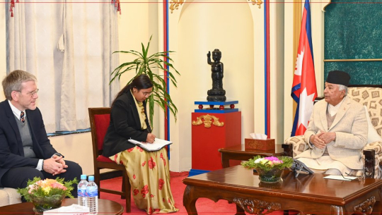 राष्ट्रपतिसँग बिदाइ भेट