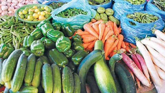 धनगढीको हाट वजारमा अत्याधिक विषादी हालेका कृषि उपजकको खुलेयाम विक्री