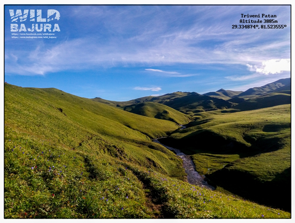 त्यसैगरी, मध्यपहाड श्रृङ्खलामा हिमालका विभिन्न शृङ्खलाहरू छन्।