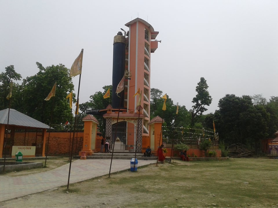 प्राकृतिक सौन्दर्यले भरिपूर्ण शिवपुरी धाममा अवलोकनकर्ता बढ्दै गएको देखिन्छ।