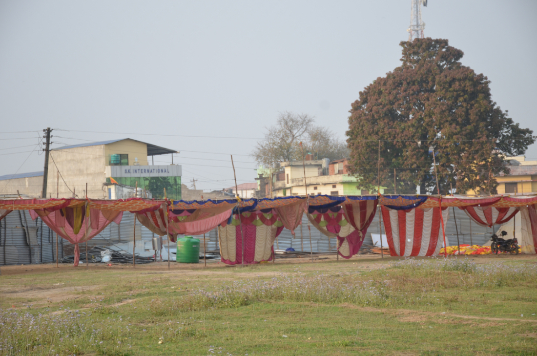  महोत्सवमा करिब १० करोडको कारोबार हुने कैलाली उद्योग वणिज्य संघले जनाएको छ। 
