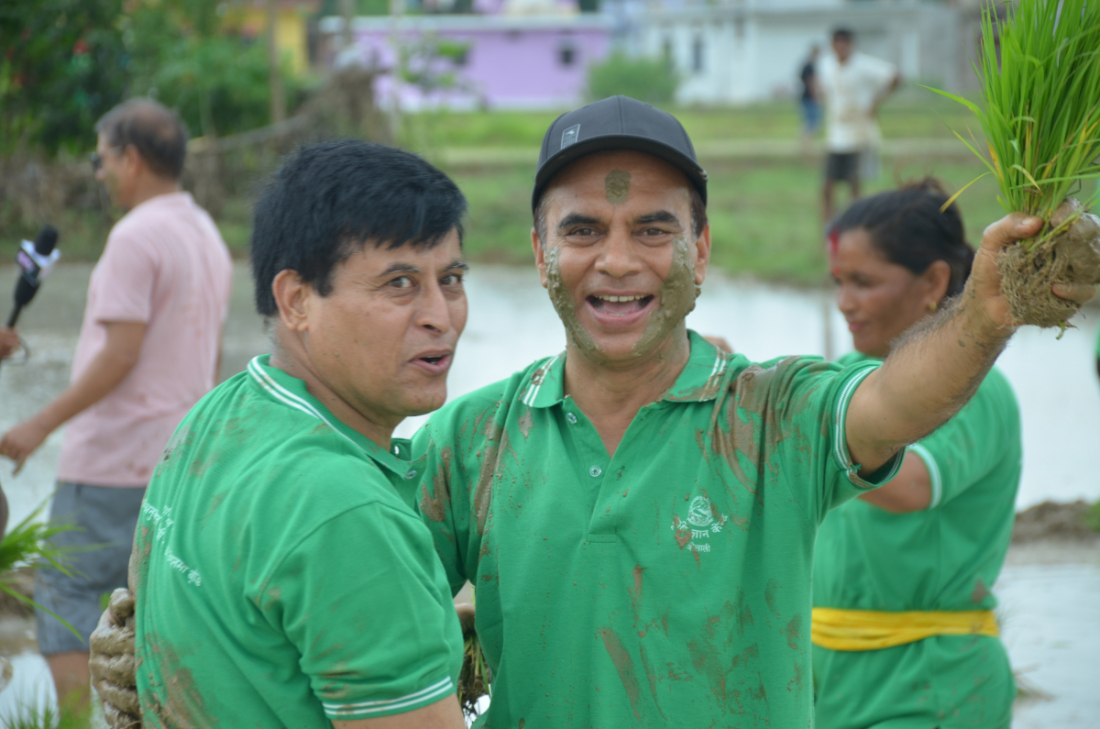 धनगढीः  कैलालीमा राष्ट्रिय धान दिवर तथा रोपाई महोत्सव मनाइएको छ।