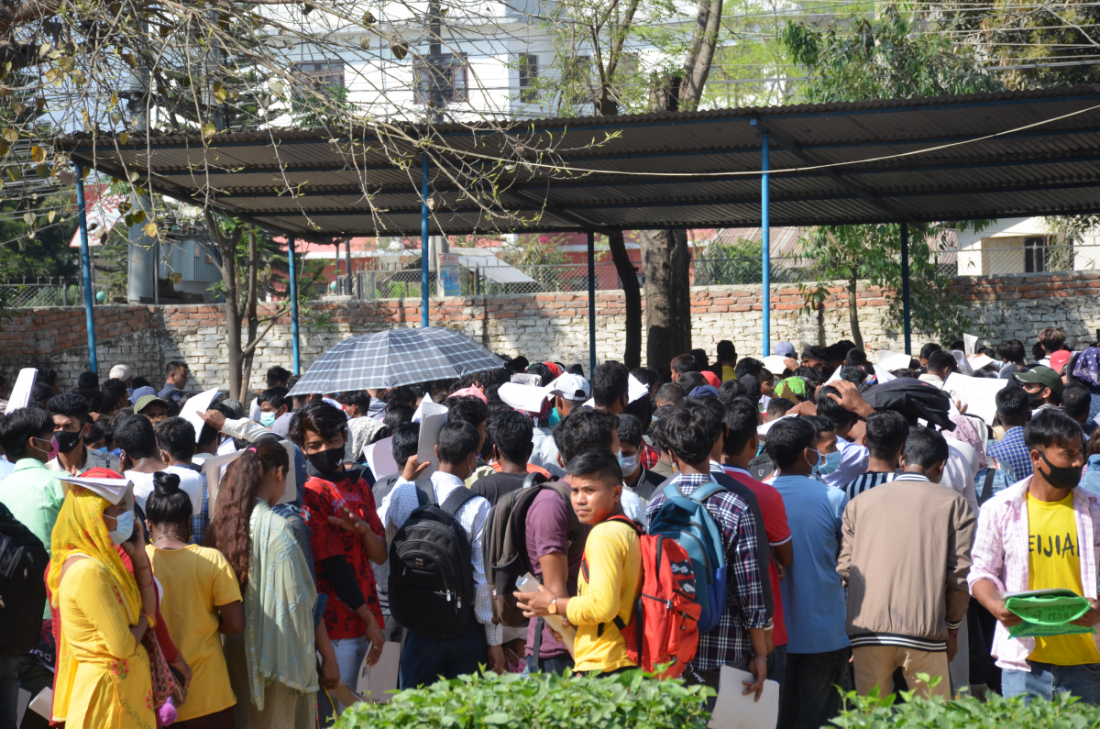  कैलालीमा भर्ना हुने म्यादीले २ सय ३६ मतदान स्थल तथा ६ सय २३ मतदान केन्द्रको सुरक्षामा प्रहरीलाई सहयोग गर्नेछन। 