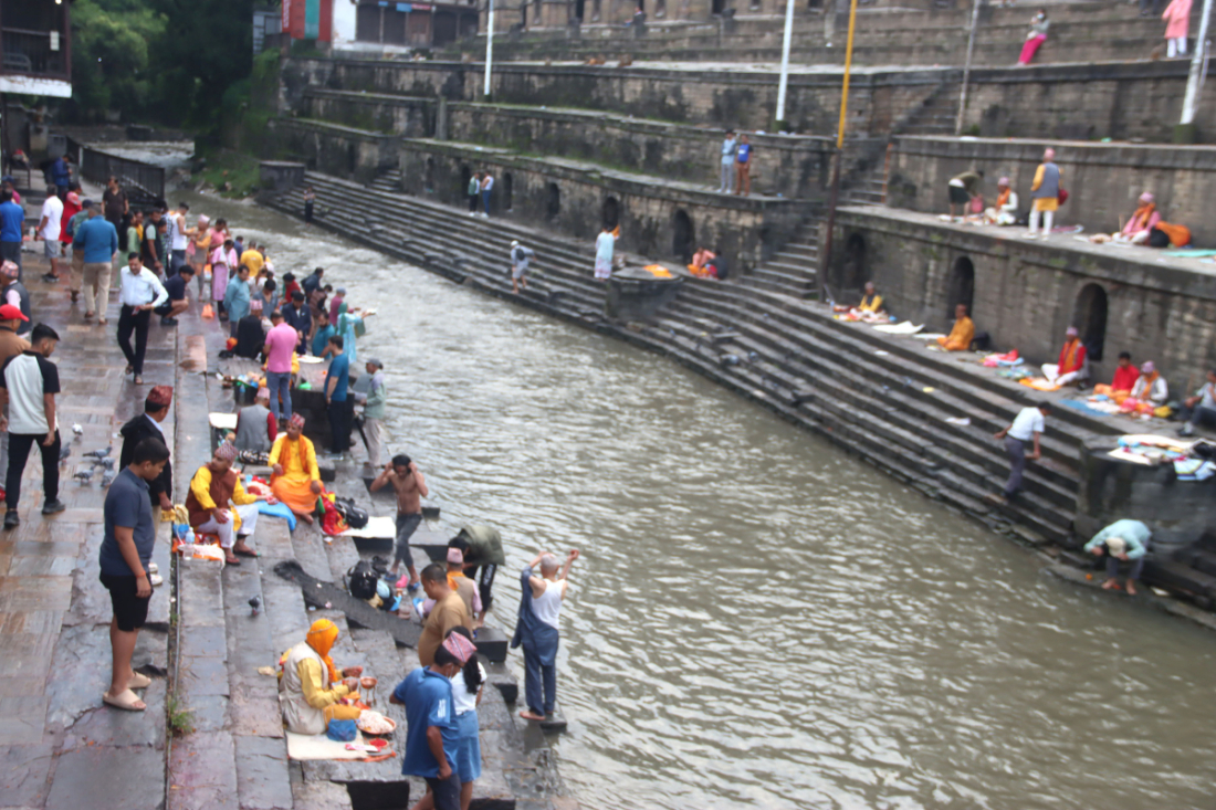 जनै पूर्णिमामा भक्तजन