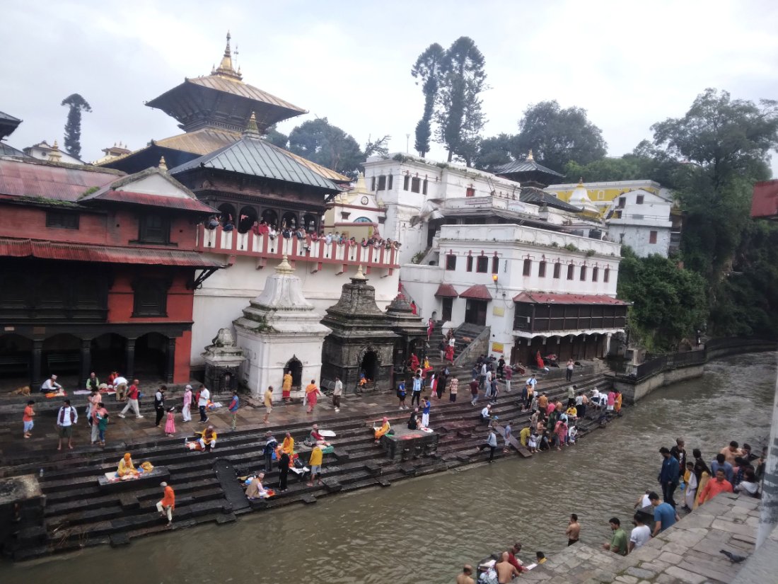 जनै पूर्णिमामा भक्तजन
