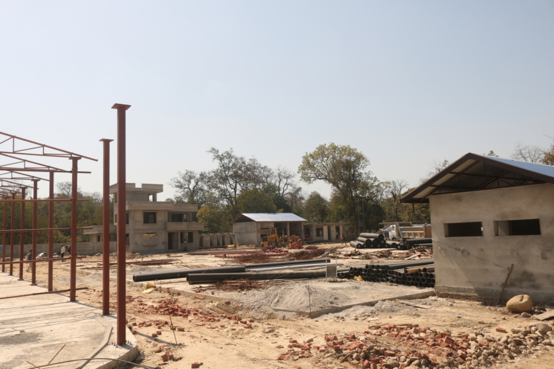 केन्द्र निर्माणको काम चालिस प्रतिशत सम्पन्न भएको छ।