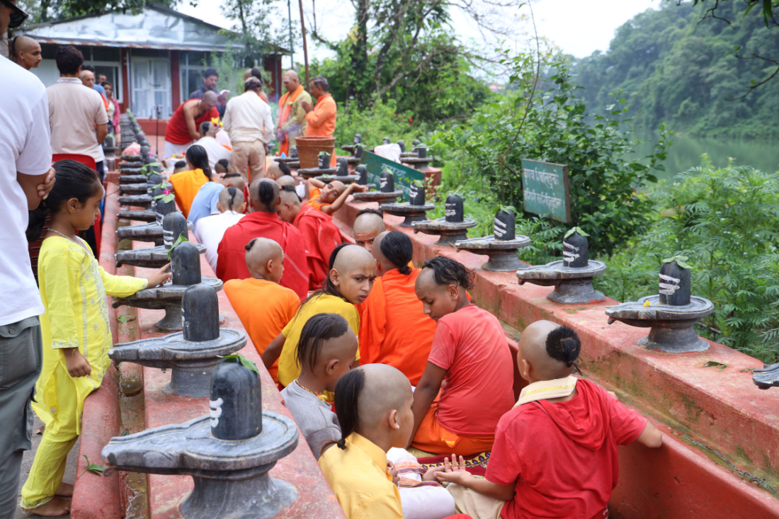 जनै मन्त्रँदै